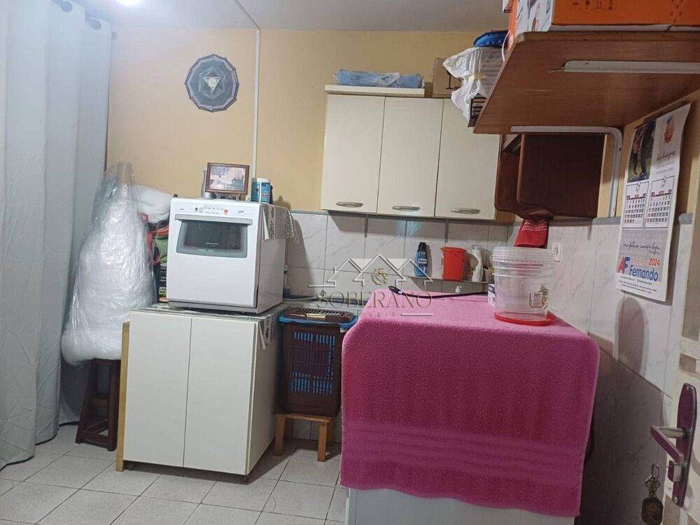 Casa, 2 quartos, 218 m² - Foto 7