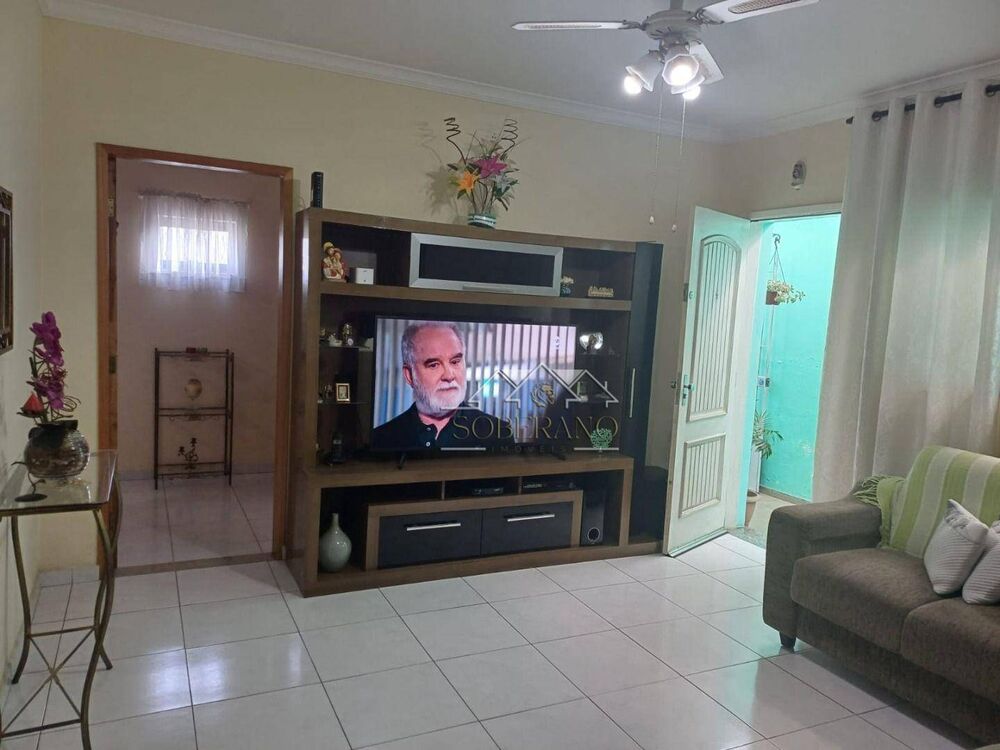 Casa, 2 quartos, 218 m² - Foto 3