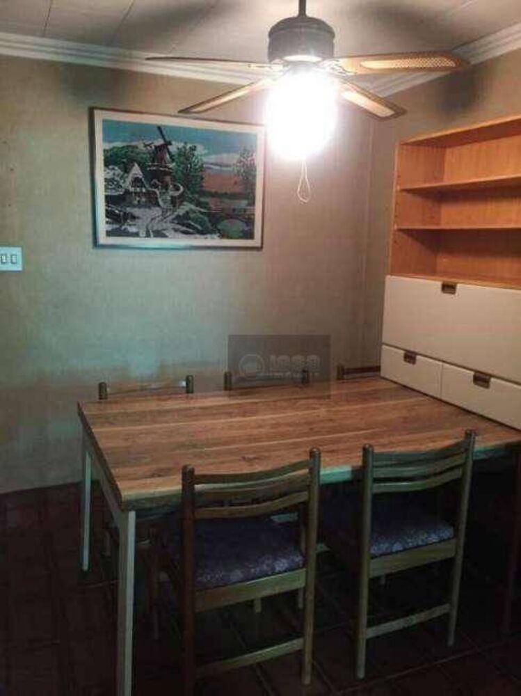 Casa à venda com 3 quartos, 343m² - Foto 2