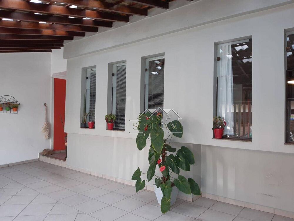 Sobrado, 3 quartos, 161 m² - Foto 1