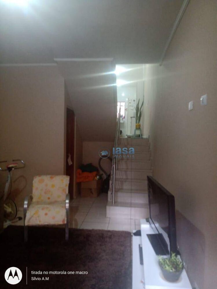 Sobrado à venda com 3 quartos, 110M2 - Foto 2