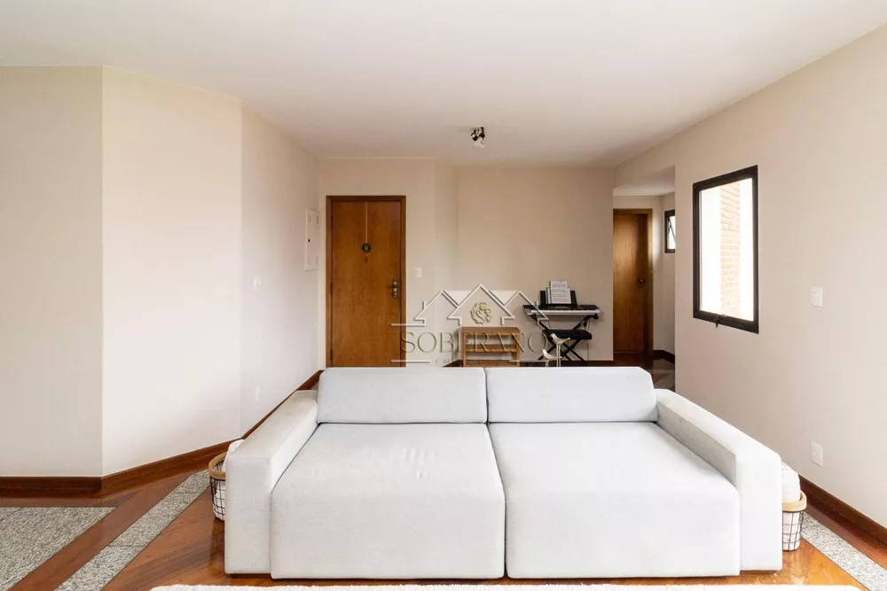 Apartamento à venda com 3 quartos, 141m² - Foto 3