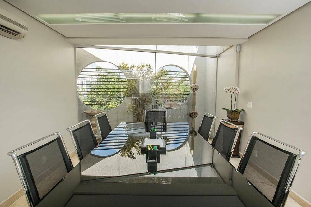 Sobrado, 2 quartos, 192 m² - Foto 1