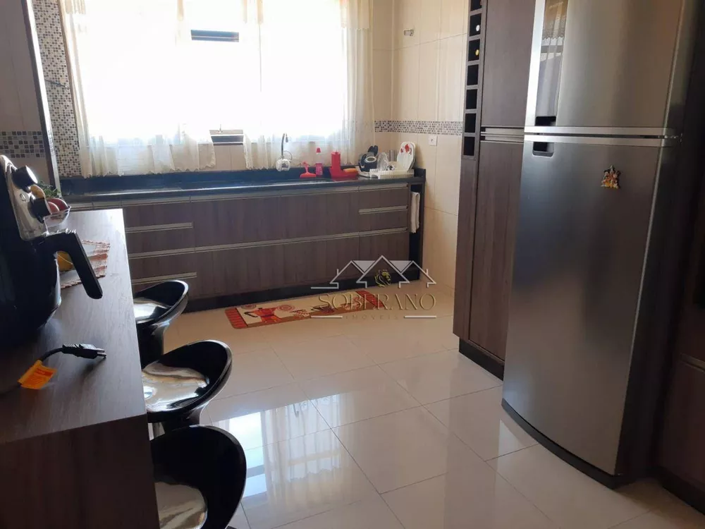 Sobrado, 3 quartos, 267 m² - Foto 5