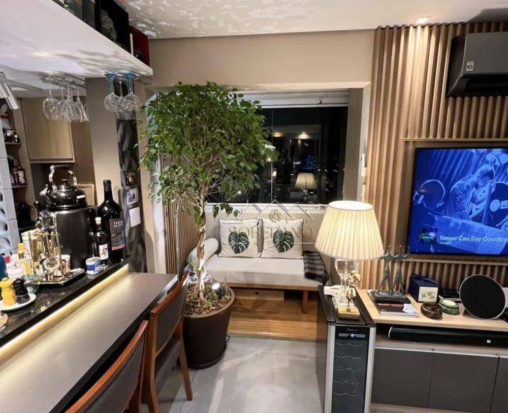 Apartamento à venda com 2 quartos, 65m² - Foto 1