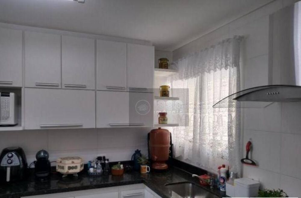 Sobrado, 3 quartos, 182 m² - Foto 2