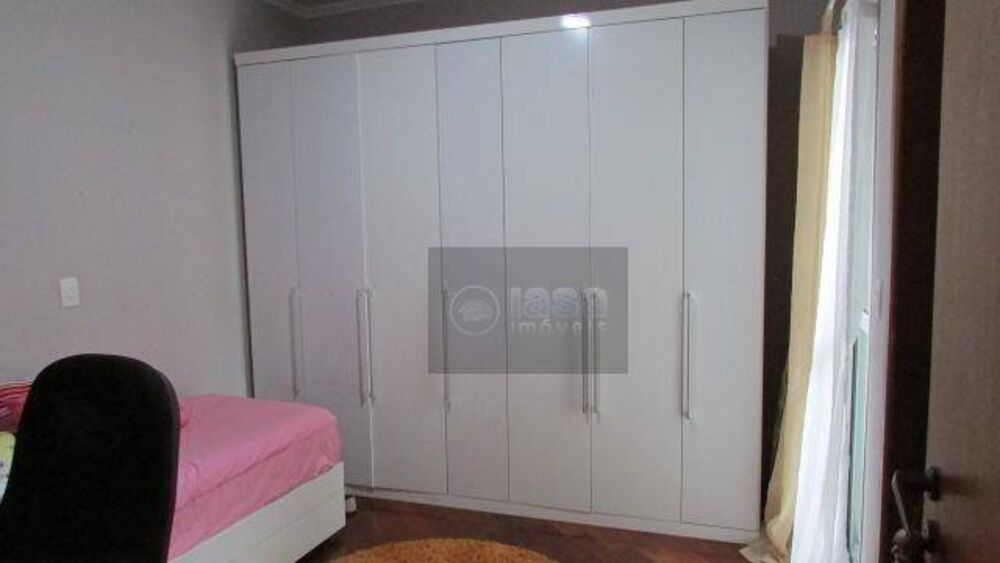 Sobrado à venda com 3 quartos, 194m² - Foto 5