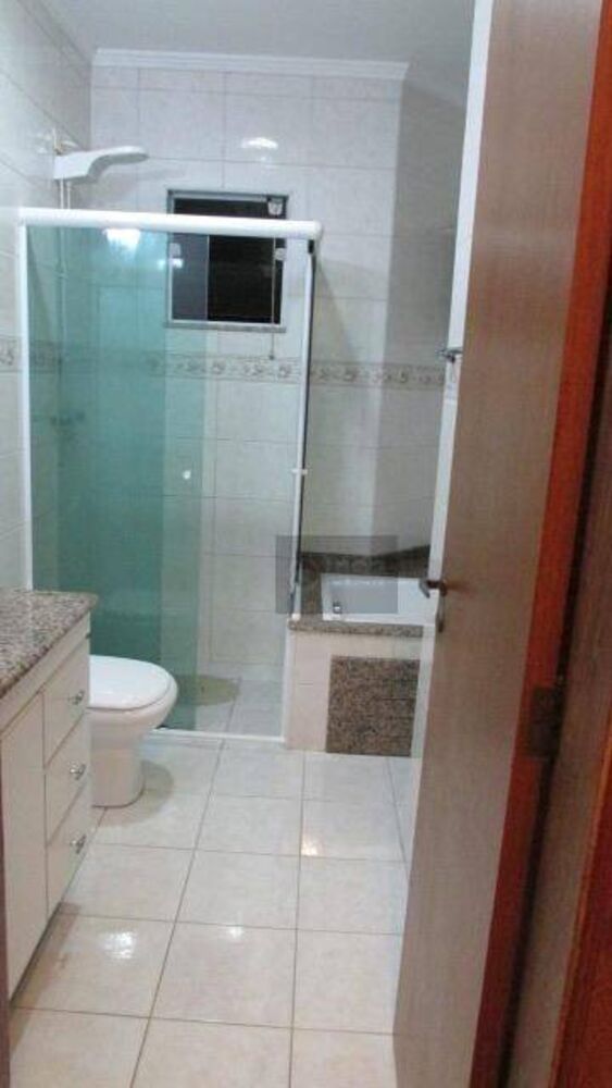 Sobrado à venda com 3 quartos, 194m² - Foto 11