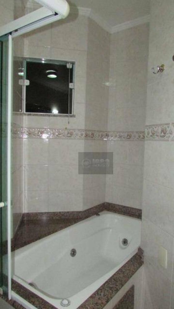 Sobrado à venda com 3 quartos, 194m² - Foto 7