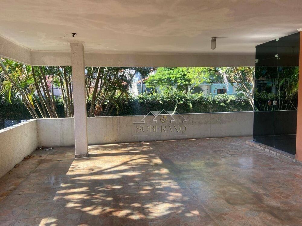 Sobrado, 5 quartos, 704 m² - Foto 2