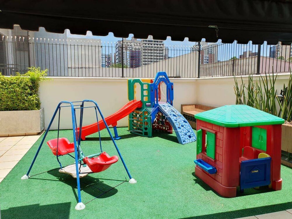 Apartamento à venda com 3 quartos, 137m² - Foto 10