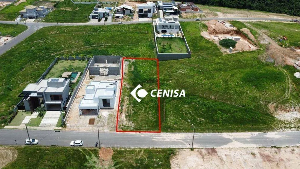 Loteamento e Condomínio, 1200 m² - Foto 1