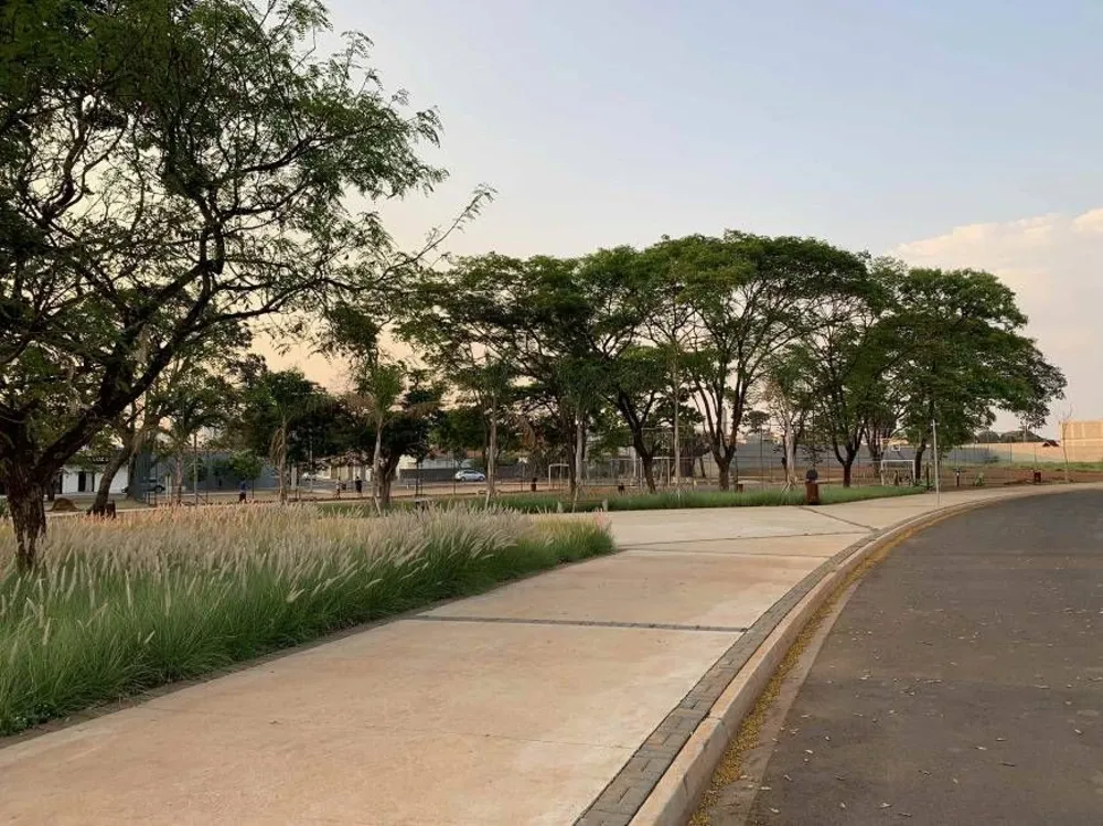 Loteamento e Condomínio, 340 m² - Foto 2