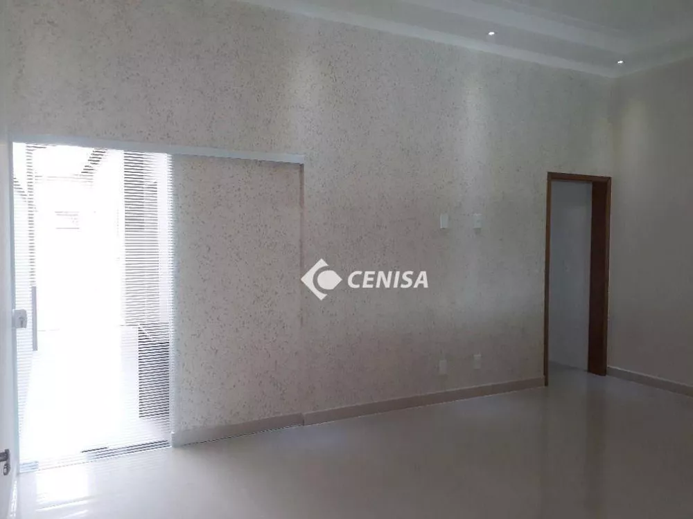 Casa à venda com 3 quartos, 133m² - Foto 2