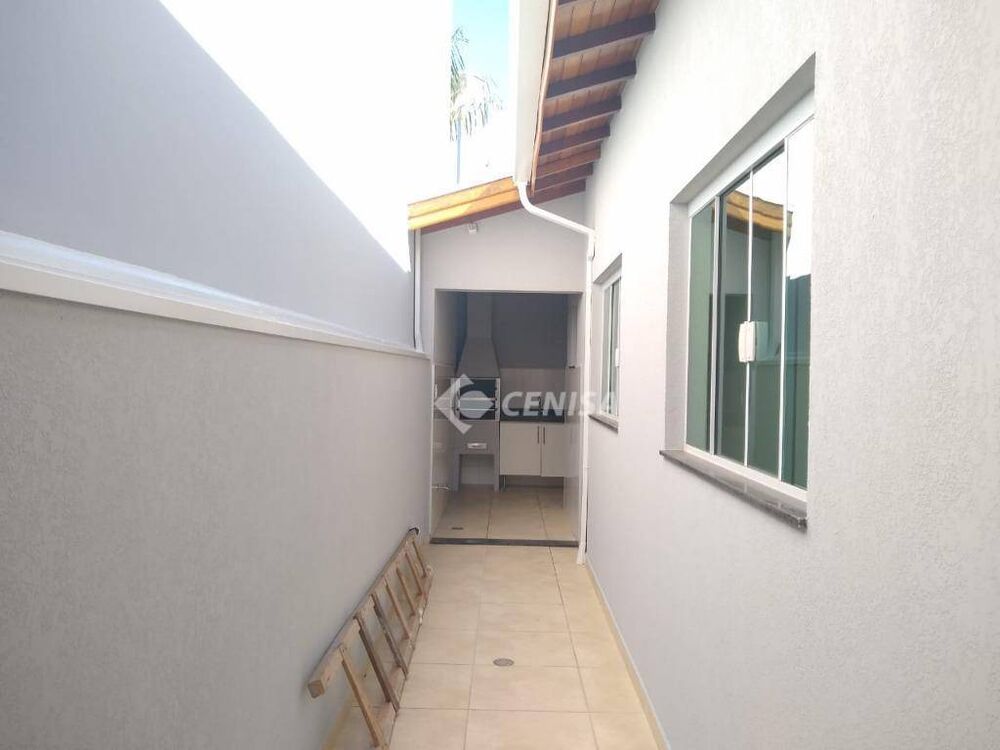 Casa, 3 quartos, 130 m² - Foto 1