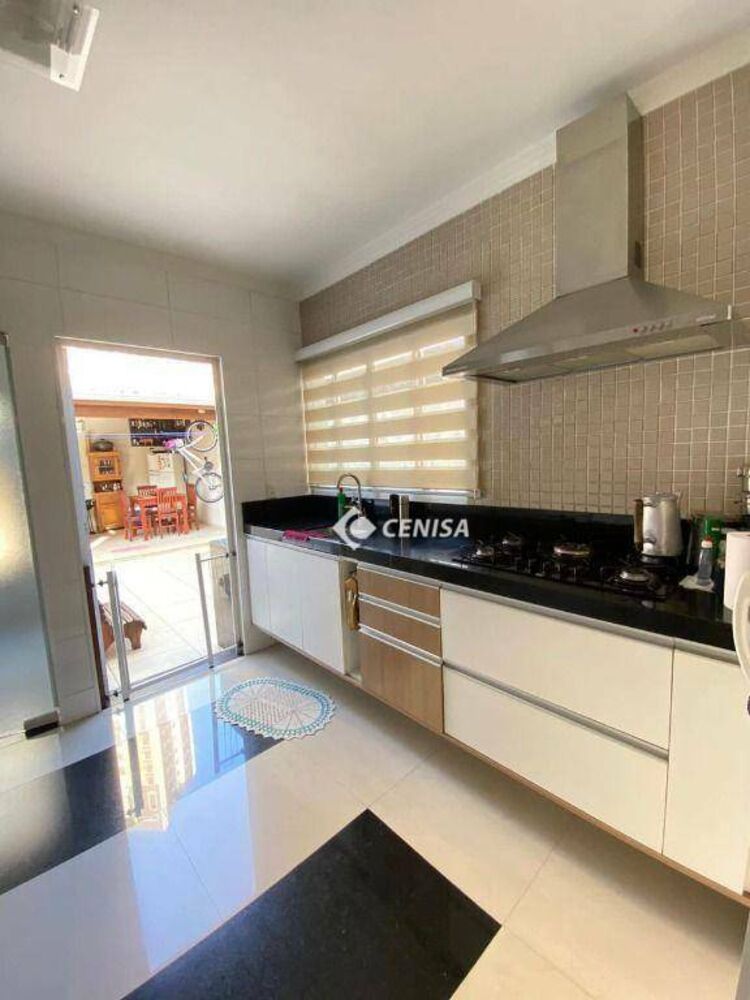 Casa, 3 quartos, 145 m² - Foto 3