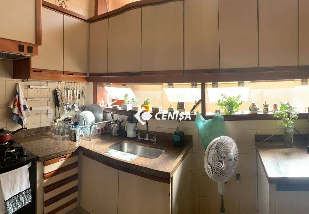 Casa, 3 quartos, 200 m² - Foto 1