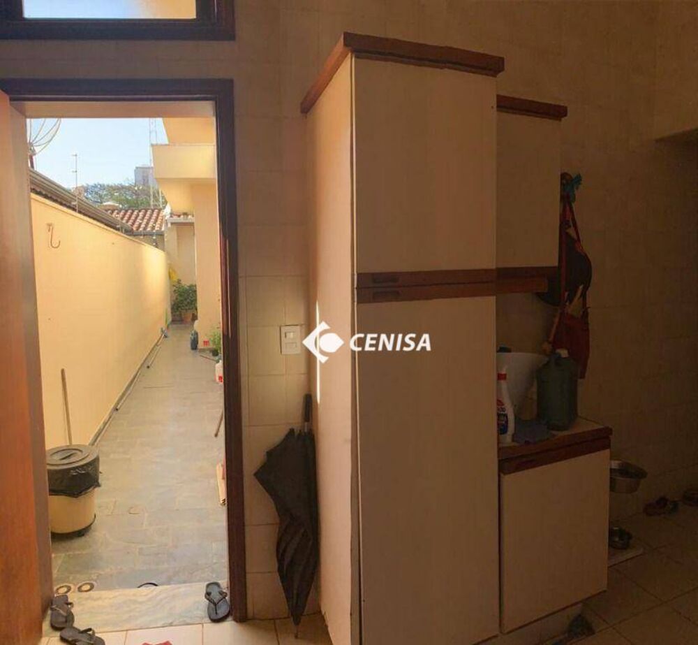 Casa, 3 quartos, 200 m² - Foto 13