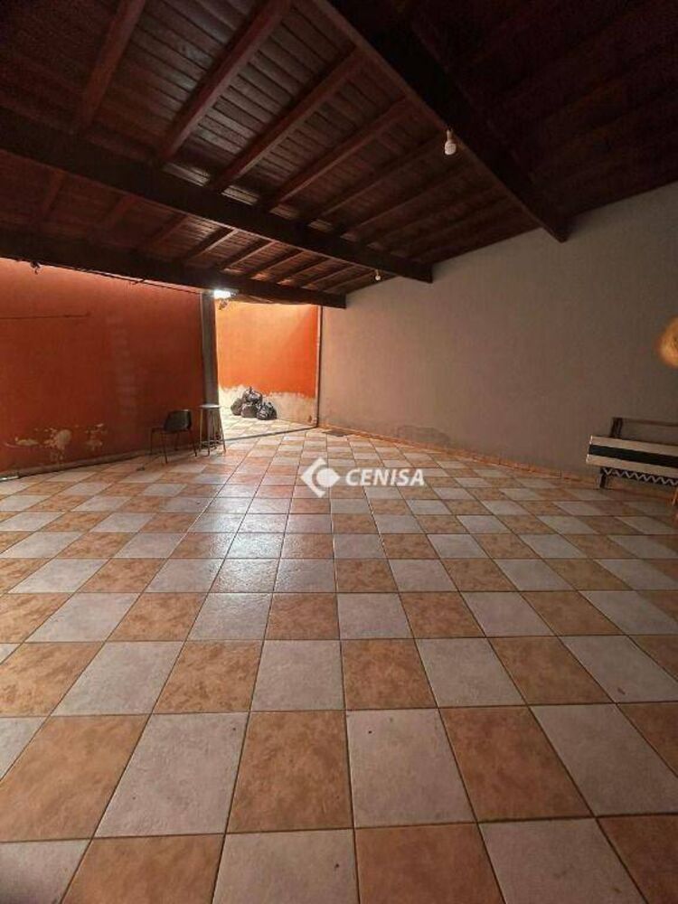 Casa para alugar com 3 quartos, 210m² - Foto 18