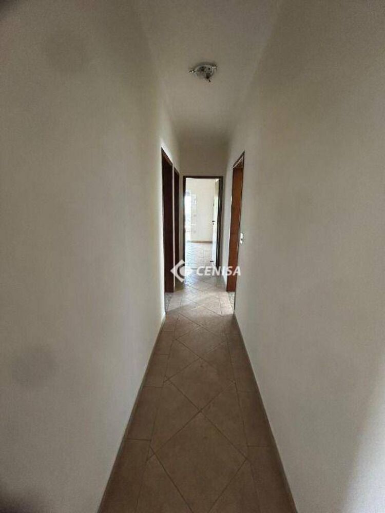 Casa para alugar com 3 quartos, 210m² - Foto 11