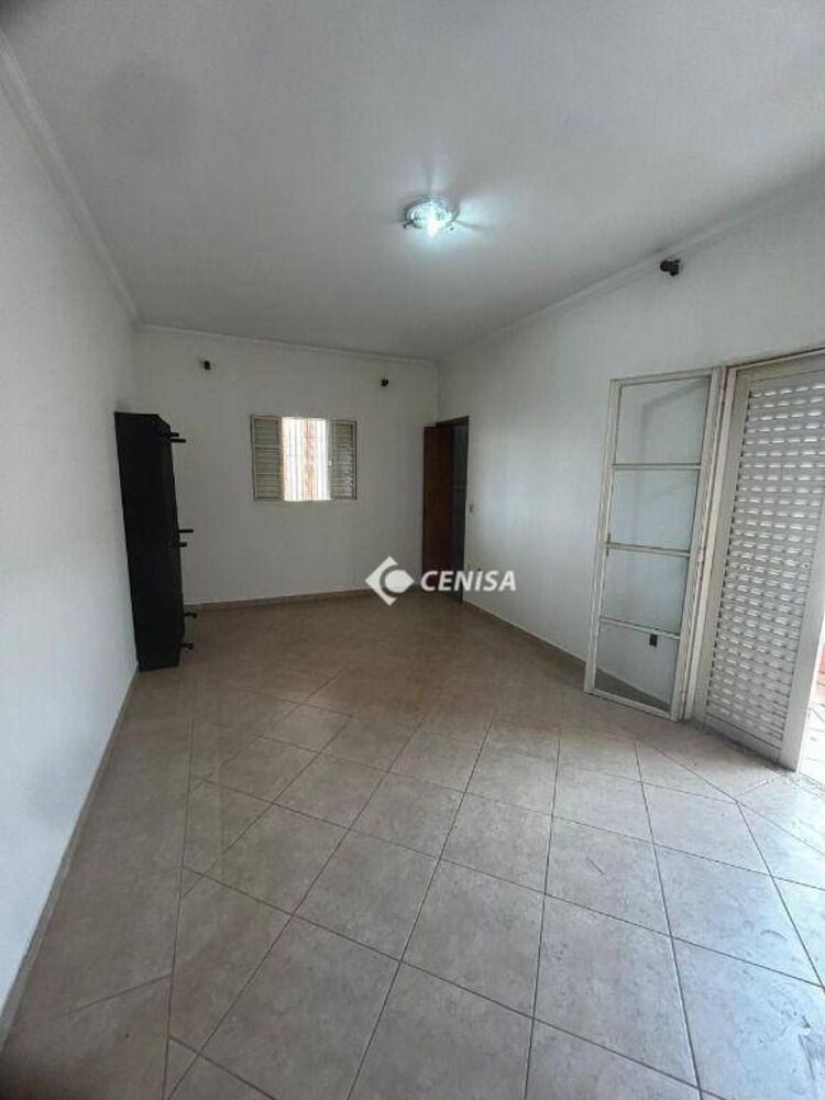 Casa para alugar com 3 quartos, 210m² - Foto 14