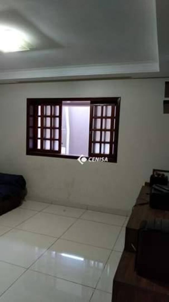 Casa, 4 quartos, 268 m² - Foto 1