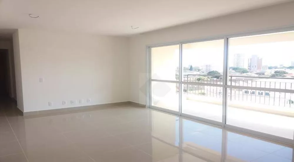 Apartamento à venda com 3 quartos, 116m² - Foto 2