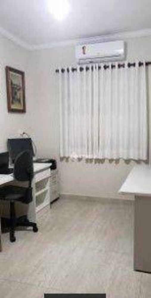 Casa, 5 quartos, 257 m² - Foto 1