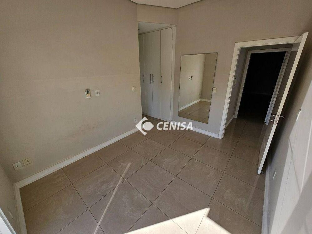 Casa de Condomínio à venda e aluguel com 3 quartos, 330m² - Foto 3