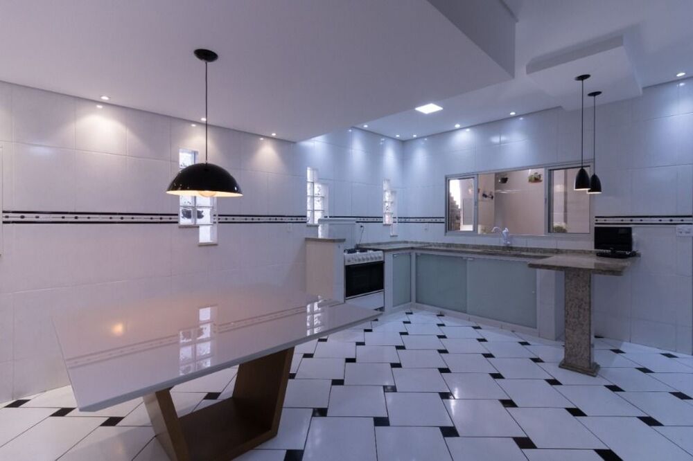 Casa, 3 quartos, 198 m² - Foto 2