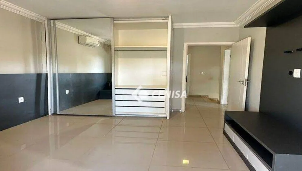 Casa, 3 quartos, 272 m² - Foto 8