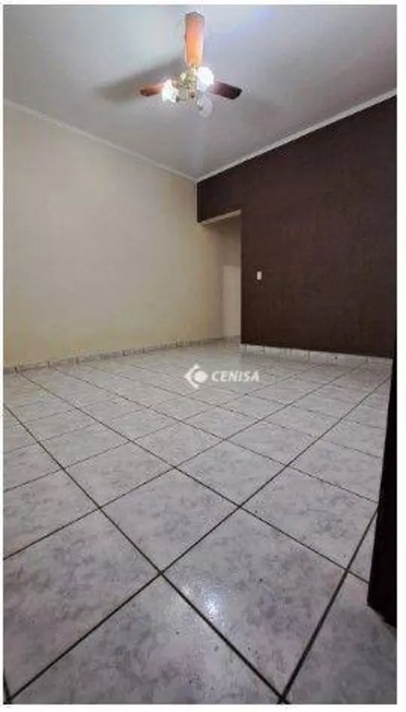 Casa à venda com 3 quartos, 176m² - Foto 3