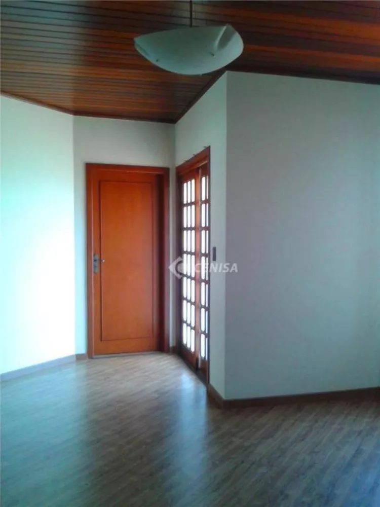 Casa de Condomínio à venda com 4 quartos, 317m² - Foto 16