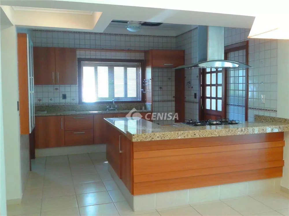 Casa de Condomínio à venda com 4 quartos, 317m² - Foto 4