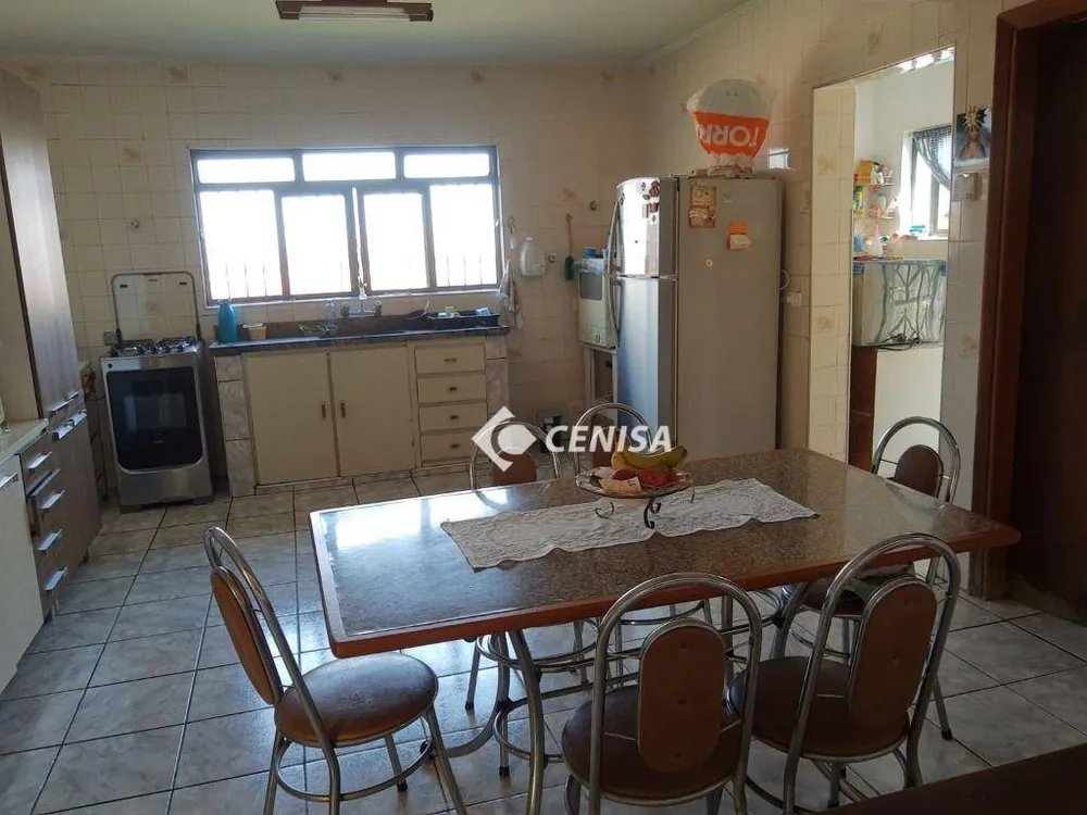 Casa, 3 quartos, 300 m² - Foto 4