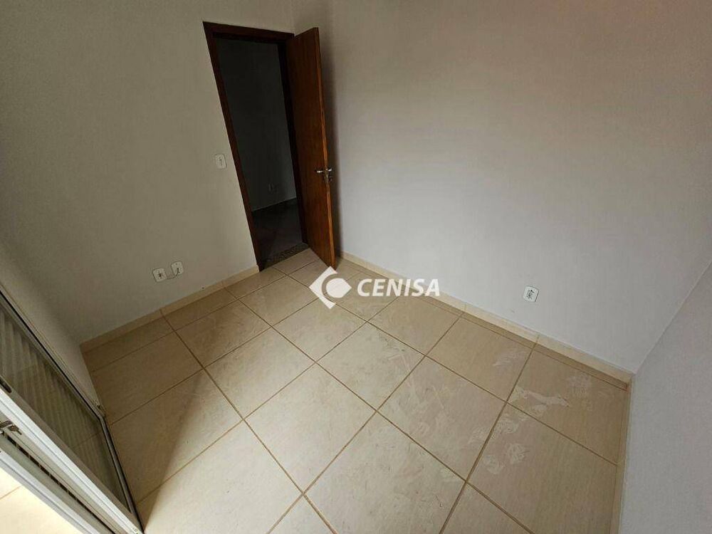 Casa, 3 quartos, 131 m² - Foto 3