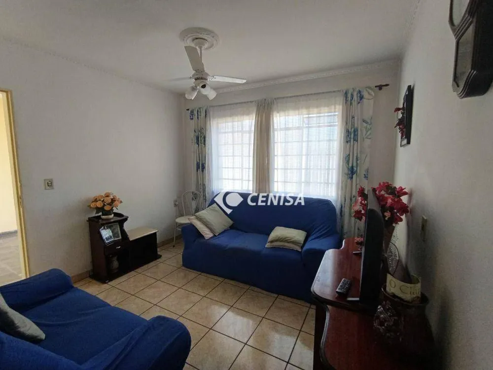Casa, 4 quartos, 220 m² - Foto 5