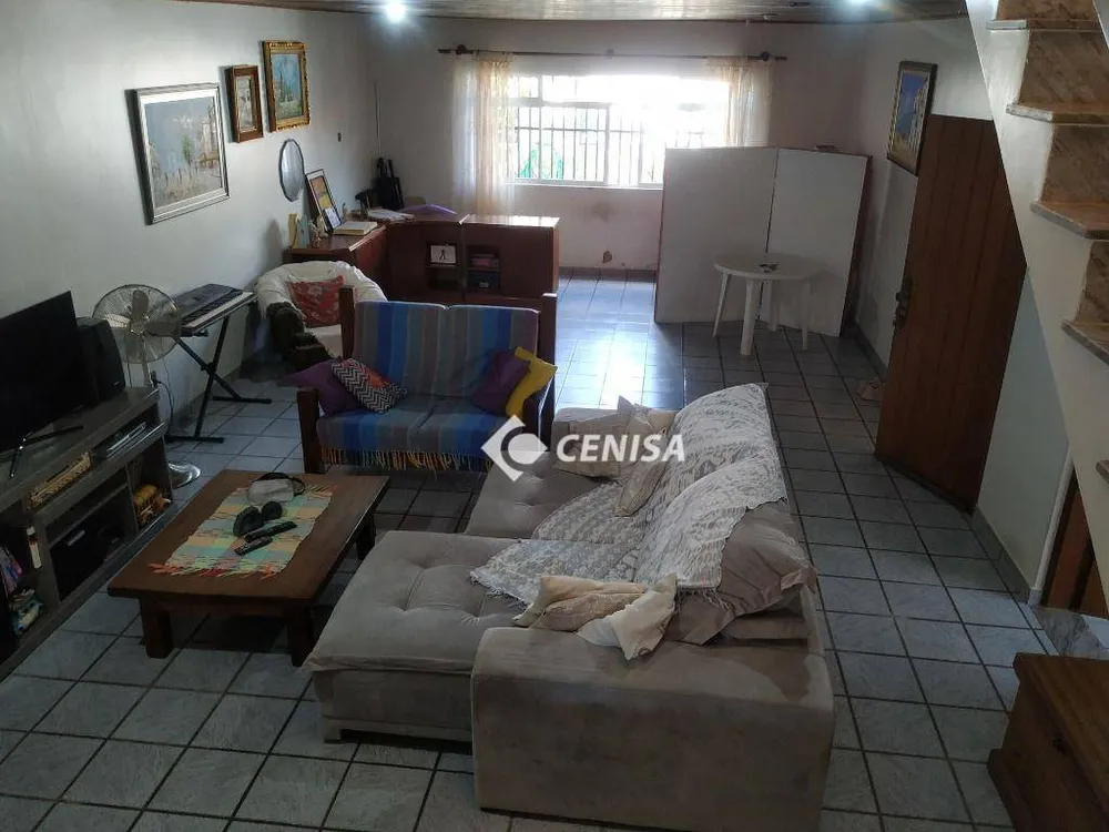 Casa, 3 quartos, 258 m² - Foto 3