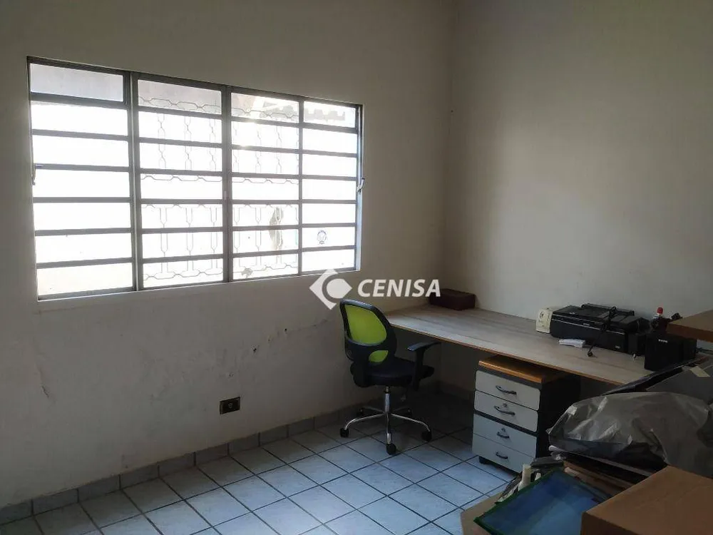 Casa, 3 quartos, 258 m² - Foto 4