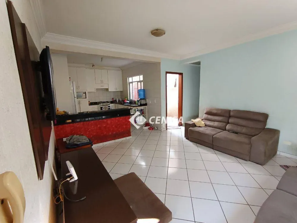 Casa, 5 quartos, 210 m² - Foto 4