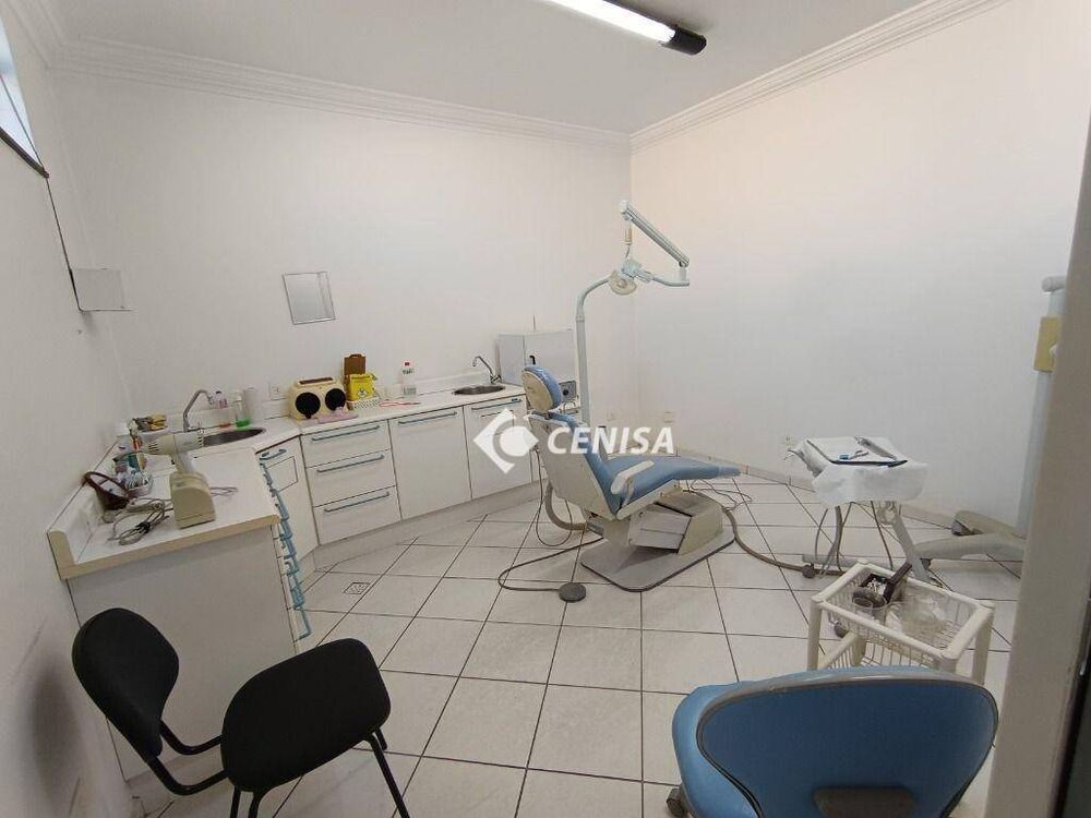 Casa, 5 quartos, 210 m² - Foto 4