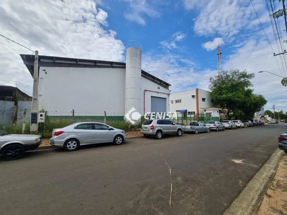 Depósito-Galpão, 1000 m² - Foto 1
