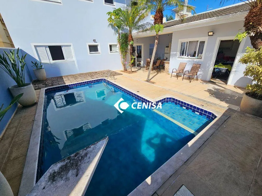 Casa de Condomínio, 4 quartos - Foto 1