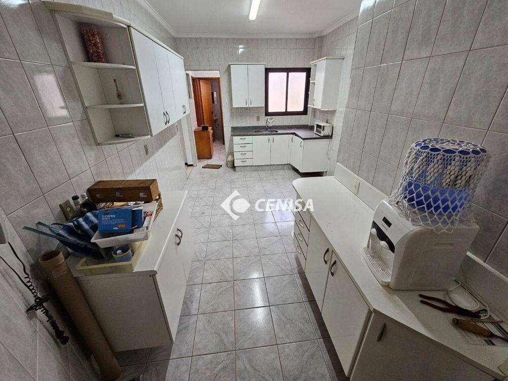 Apartamento para alugar com 3 quartos, 110m² - Foto 9