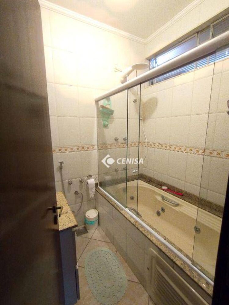 Casa, 3 quartos, 198 m² - Foto 18