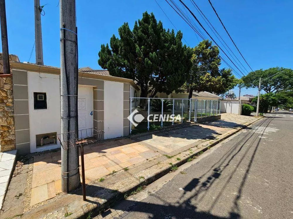 Casa à venda e aluguel com 6 quartos, 462m² - Foto 3