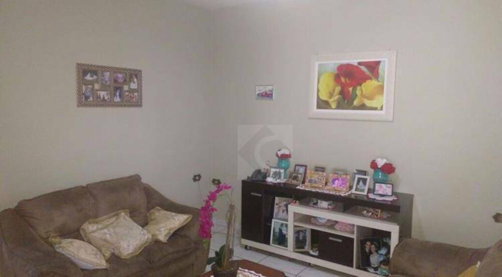 Casa, 3 quartos, 210 m² - Foto 2