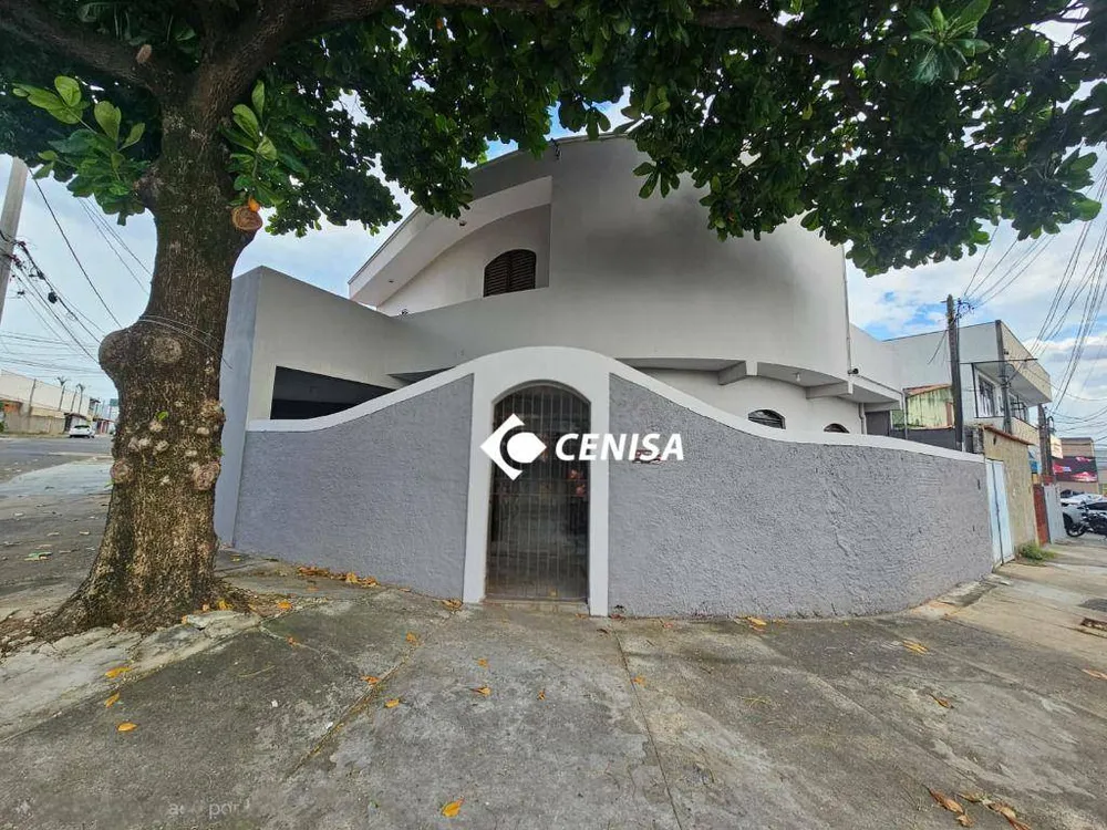 Casa, 4 quartos, 156 m² - Foto 1