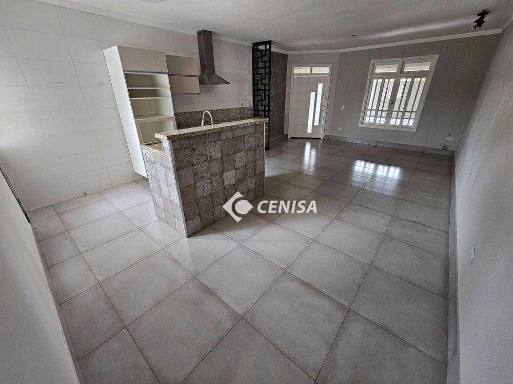 Casa, 3 quartos, 205 m² - Foto 3