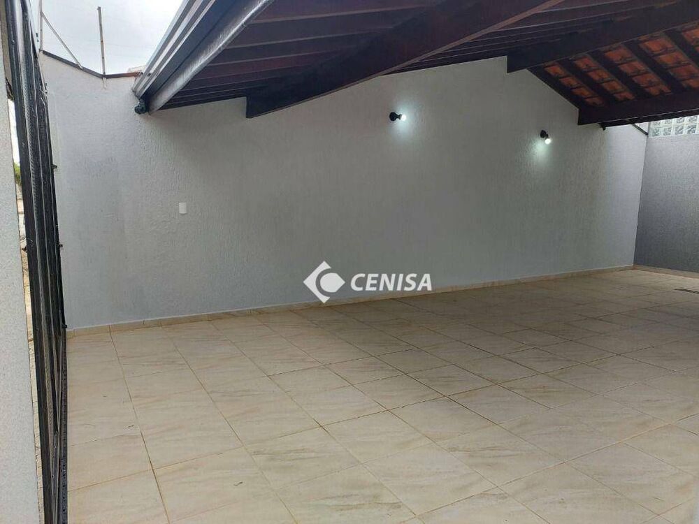 Casa, 3 quartos, 213 m² - Foto 2